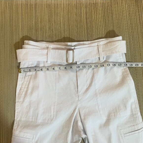 VINCE Capri Pants With Belt - Picture 9 of 11